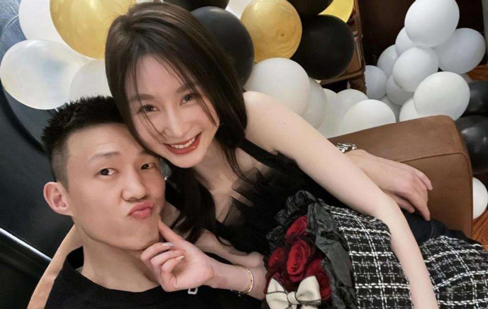 周鹏老婆刘美，周鹏老婆刘美个人资料