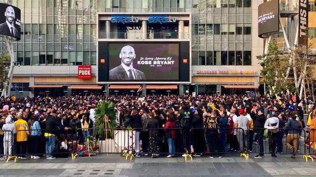 科比退役发布会，科比宣布退役五周年