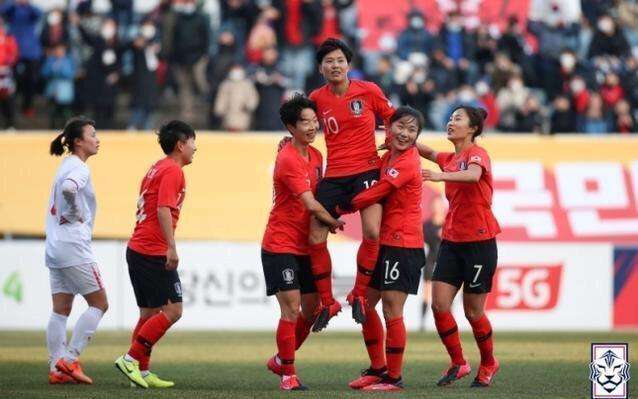 女足vs韩国，女足VS韩国女足
